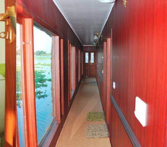 Mery Dawn Houseboat, Srinagar 4
